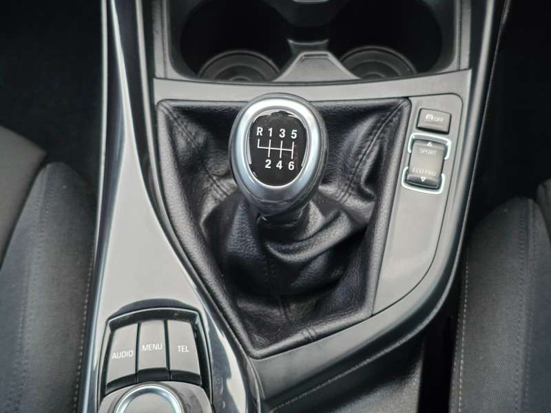 2012 BMW 1 SERIES 2012 BMW 1 SERIES