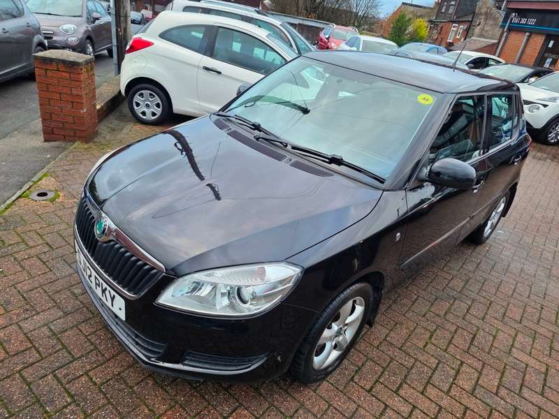 2012 SKODA FABIA 2012 SKODA FABIA