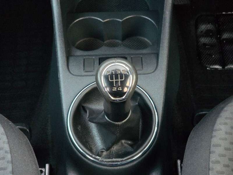 2012 SKODA FABIA 2012 SKODA FABIA