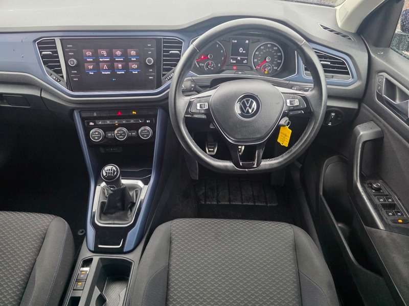 2021 VOLKSWAGEN T-ROC 2021 VOLKSWAGEN T-ROC