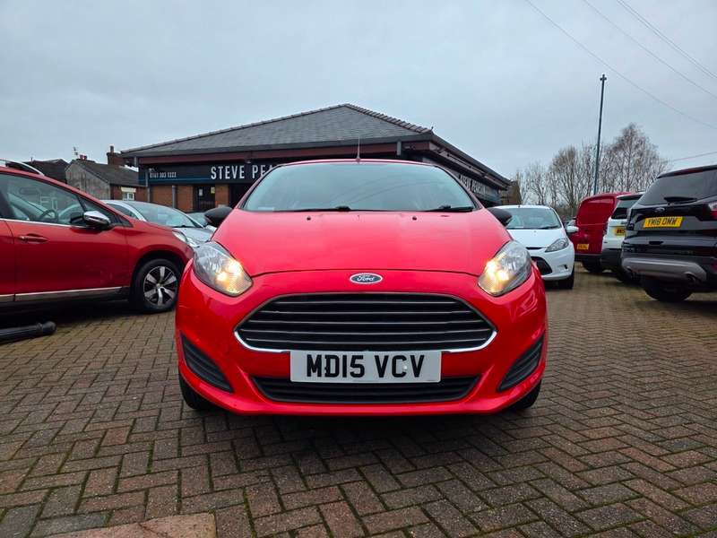 A 2015 FORD FIESTA STUDIO A 2015 FORD FIESTA STUDIO