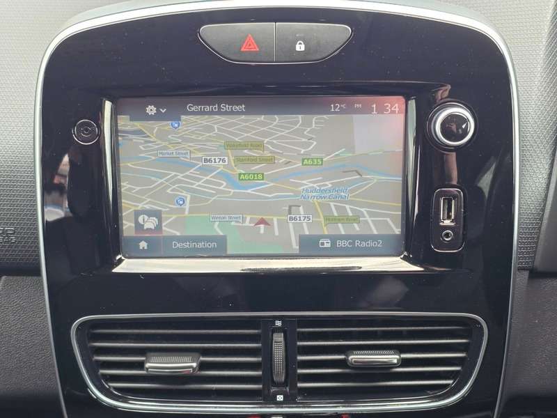 2018 RENAULT CLIO 2018 RENAULT CLIO