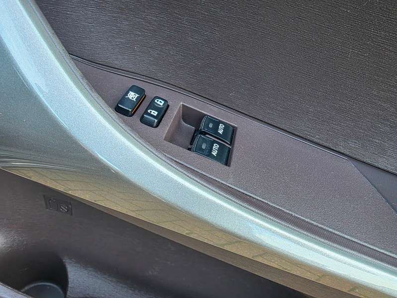 2009 TOYOTA IQ 2009 TOYOTA IQ