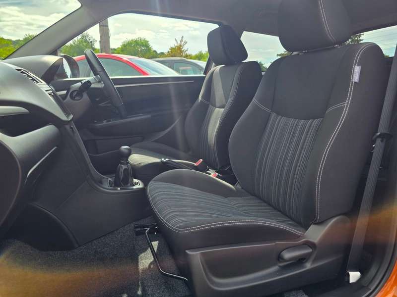 2017 SUZUKI SWIFT 2017 SUZUKI SWIFT