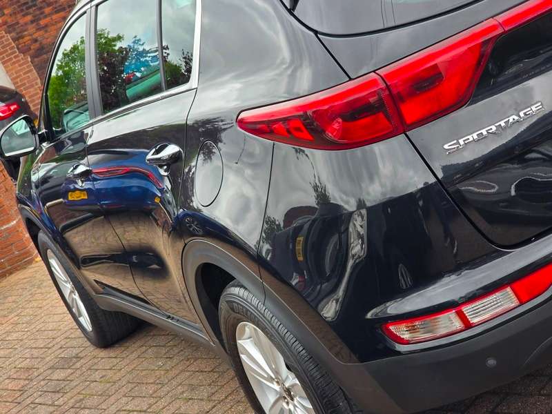2018 KIA SPORTAGE 2018 KIA SPORTAGE
