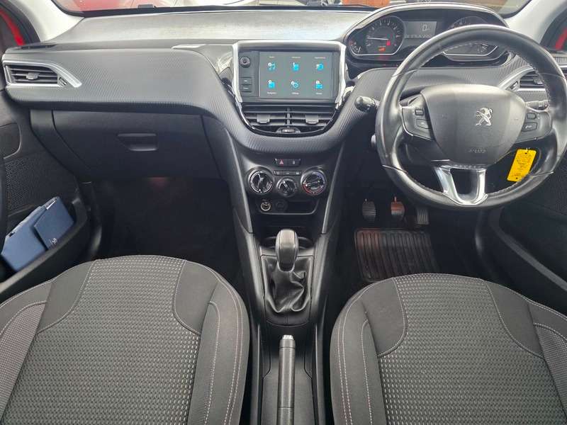 2018 PEUGEOT 208 2018 PEUGEOT 208