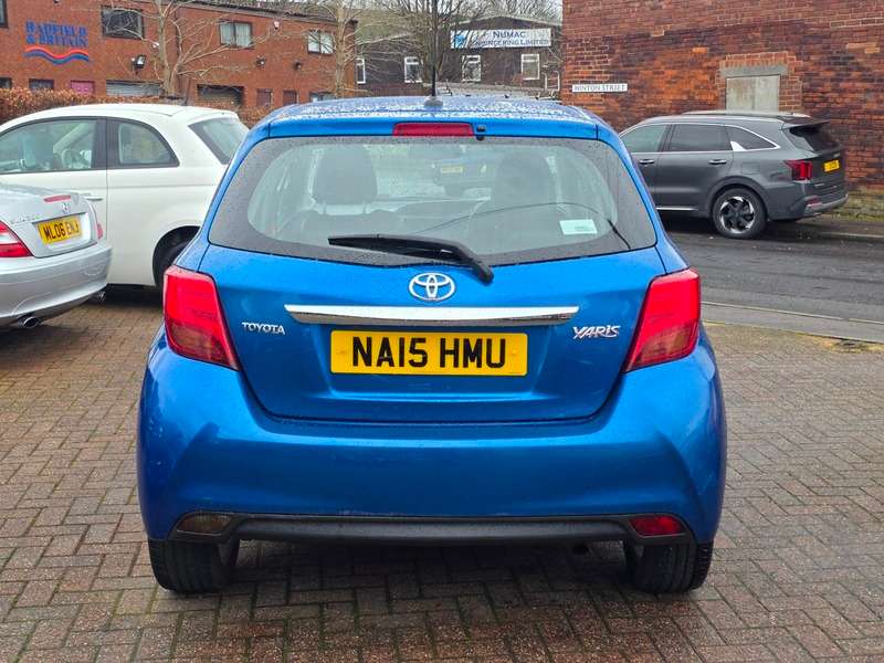 2015 TOYOTA YARIS 2015 TOYOTA YARIS