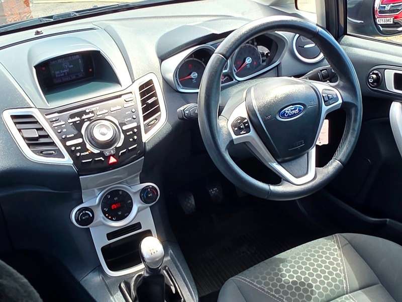 2011 FORD FIESTA 2011 FORD FIESTA