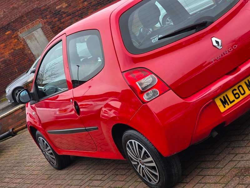 2010 RENAULT TWINGO 2010 RENAULT TWINGO