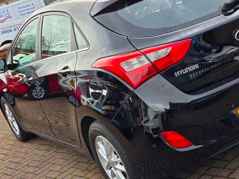 2015 HYUNDAI I30 2015 HYUNDAI I30