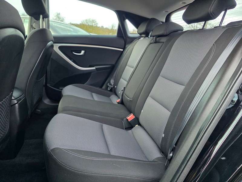 2015 HYUNDAI I30 2015 HYUNDAI I30