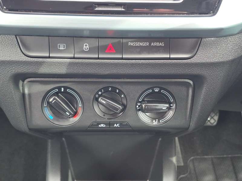 2018 SKODA FABIA 2018 SKODA FABIA