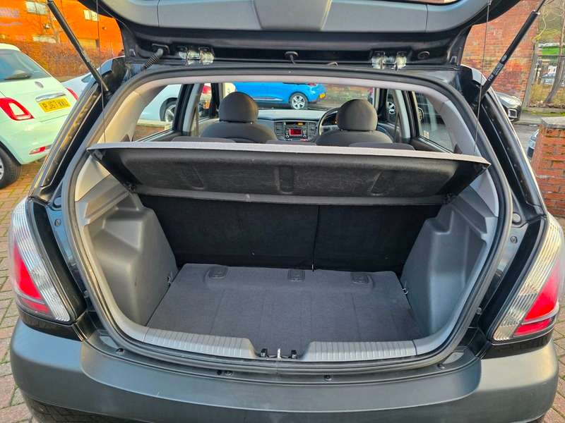 2009 KIA RIO 2009 KIA RIO