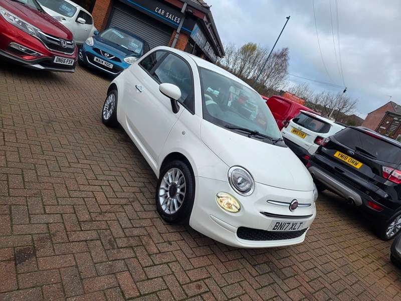 2017 FIAT 500 2017 FIAT 500