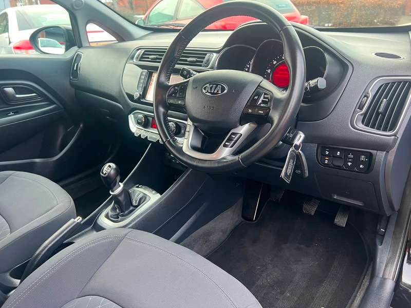 A 2017 KIA RIO 3 ISG A 2017 KIA RIO 3 ISG