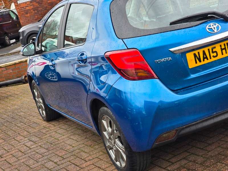 2015 TOYOTA YARIS 2015 TOYOTA YARIS