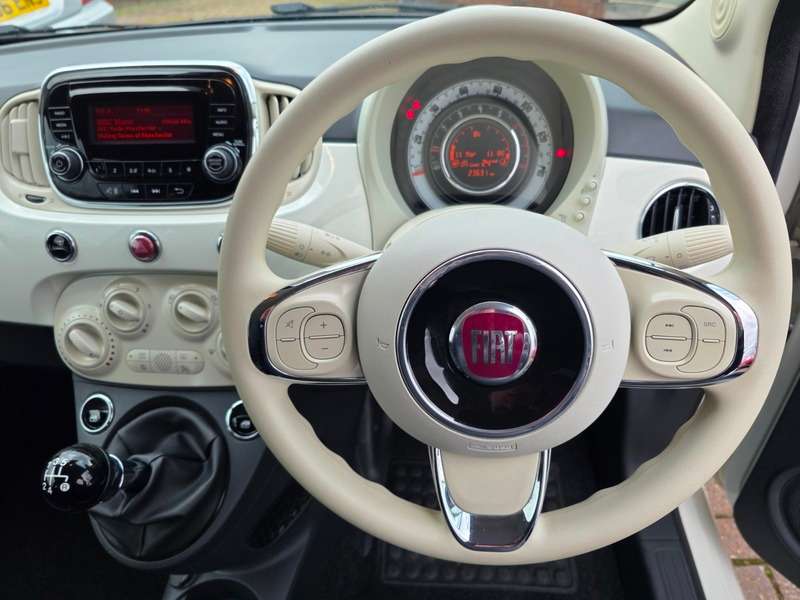 2017 FIAT 500 2017 FIAT 500