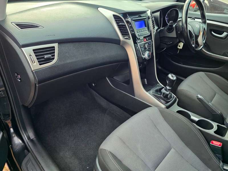 2015 HYUNDAI I30 2015 HYUNDAI I30