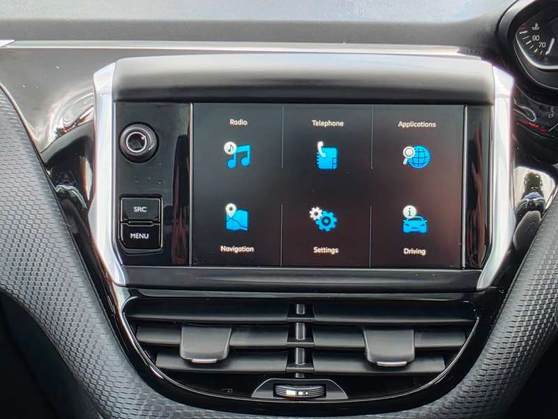 2018 PEUGEOT 208 2018 PEUGEOT 208