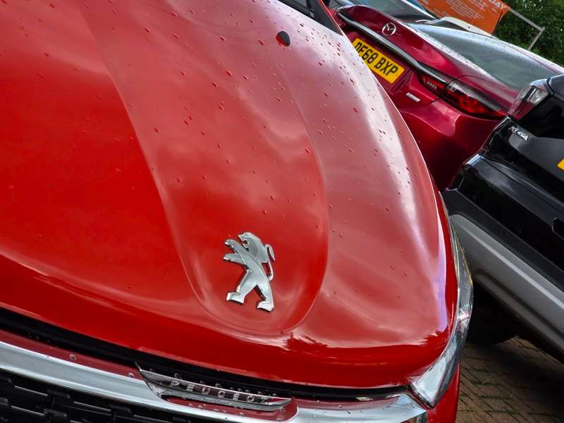 2018 PEUGEOT 208 2018 PEUGEOT 208