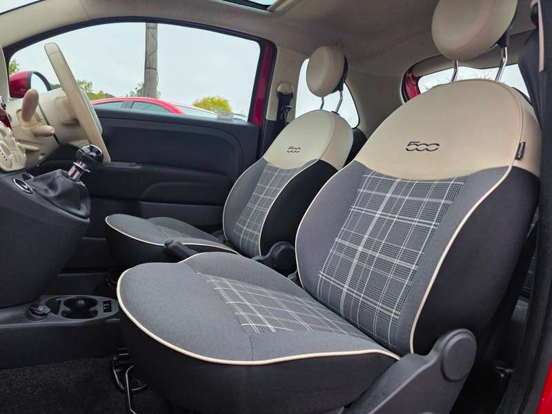 2017 FIAT 500 2017 FIAT 500