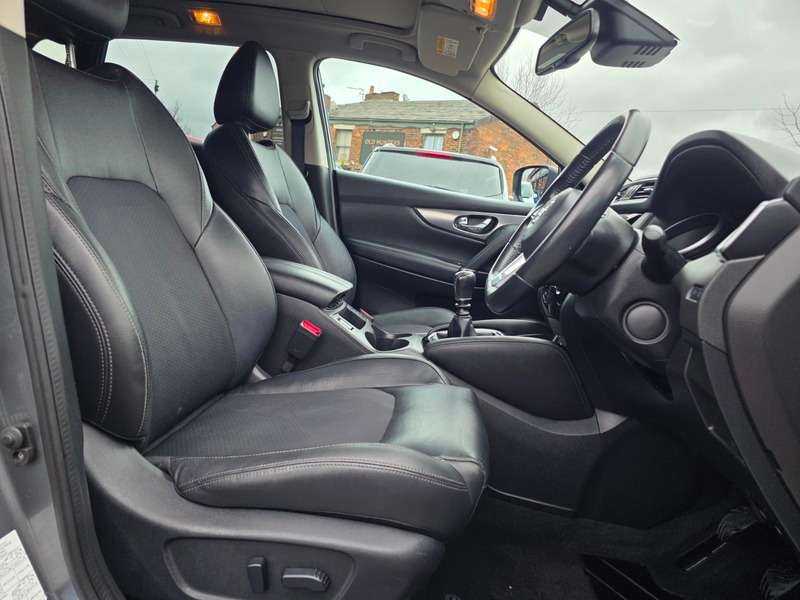 A 2017 NISSAN QASHQAI DCI TEKNA A 2017 NISSAN QASHQAI DCI TEKNA