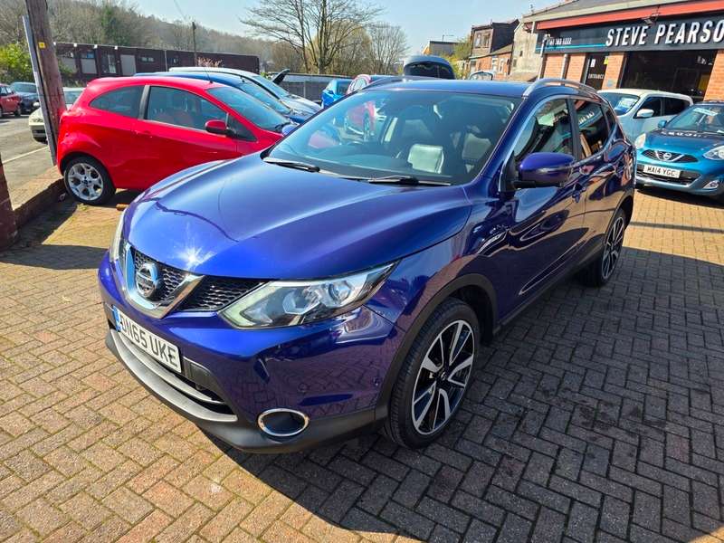 A 2015 NISSAN QASHQAI DCI TEKNA A 2015 NISSAN QASHQAI DCI TEKNA