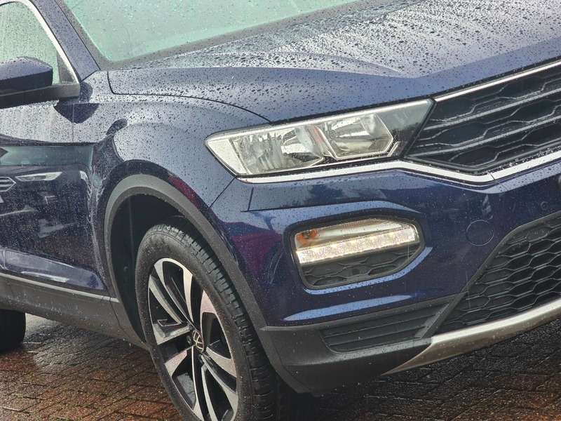 2021 VOLKSWAGEN T-ROC 2021 VOLKSWAGEN T-ROC