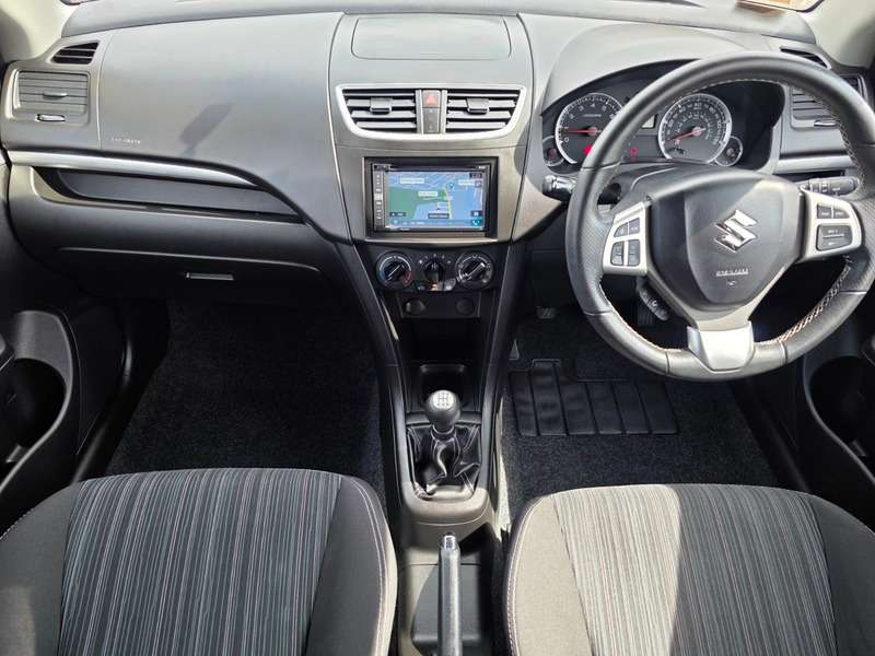 2017 SUZUKI SWIFT 2017 SUZUKI SWIFT