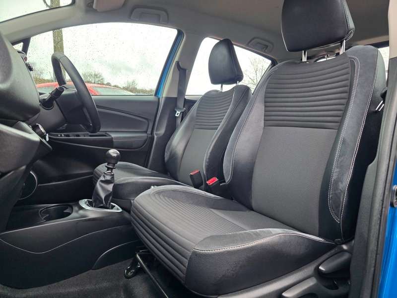 2015 TOYOTA YARIS 2015 TOYOTA YARIS