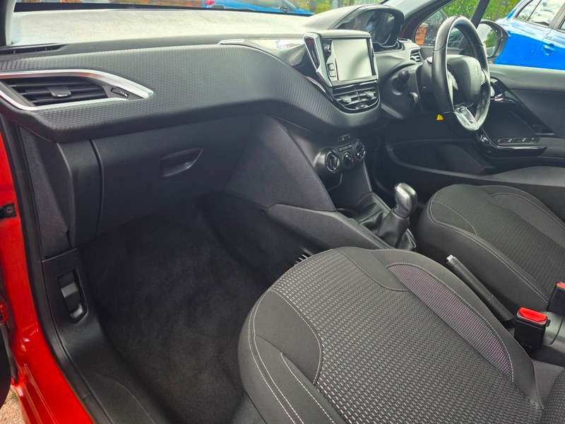 2018 PEUGEOT 208 2018 PEUGEOT 208