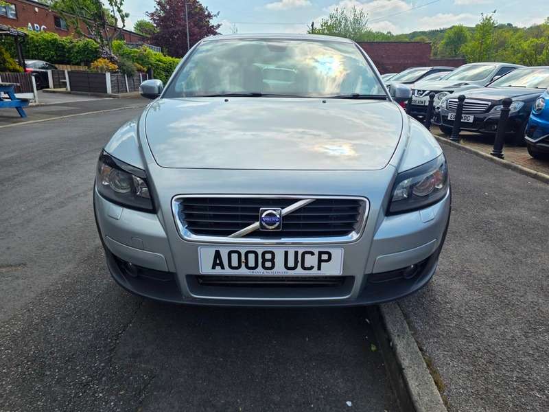 A 2008 VOLVO C30 D5 SE LUX A 2008 VOLVO C30 D5 SE LUX