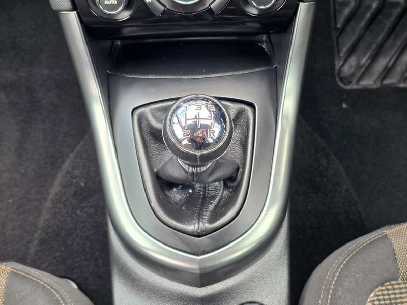 2013 PEUGEOT 308 2013 PEUGEOT 308