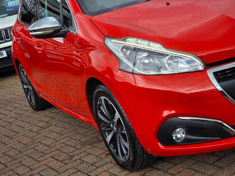 2018 PEUGEOT 208 2018 PEUGEOT 208