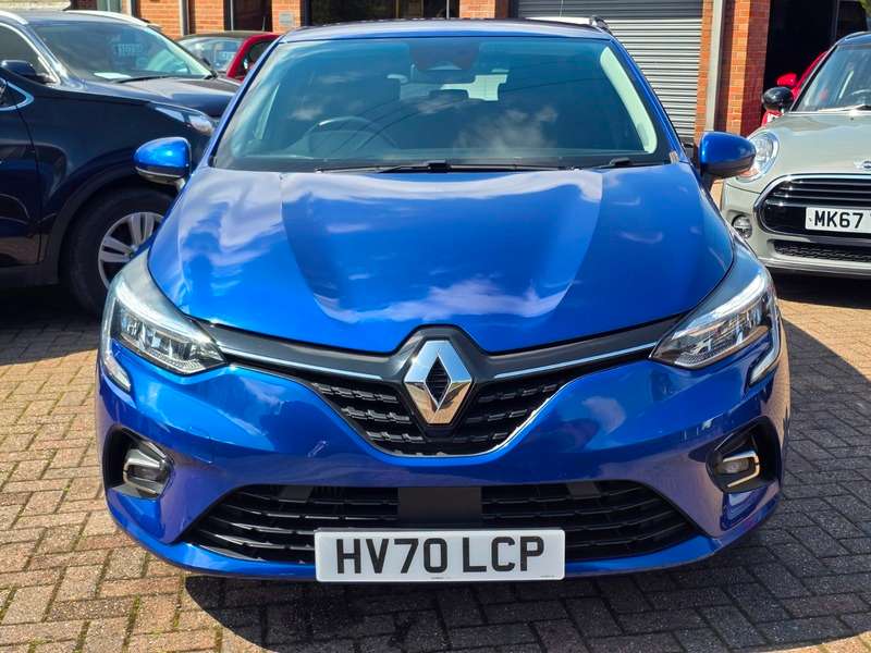 A 2020 RENAULT CLIO ICONIC TCE A 2020 RENAULT CLIO ICONIC TCE
