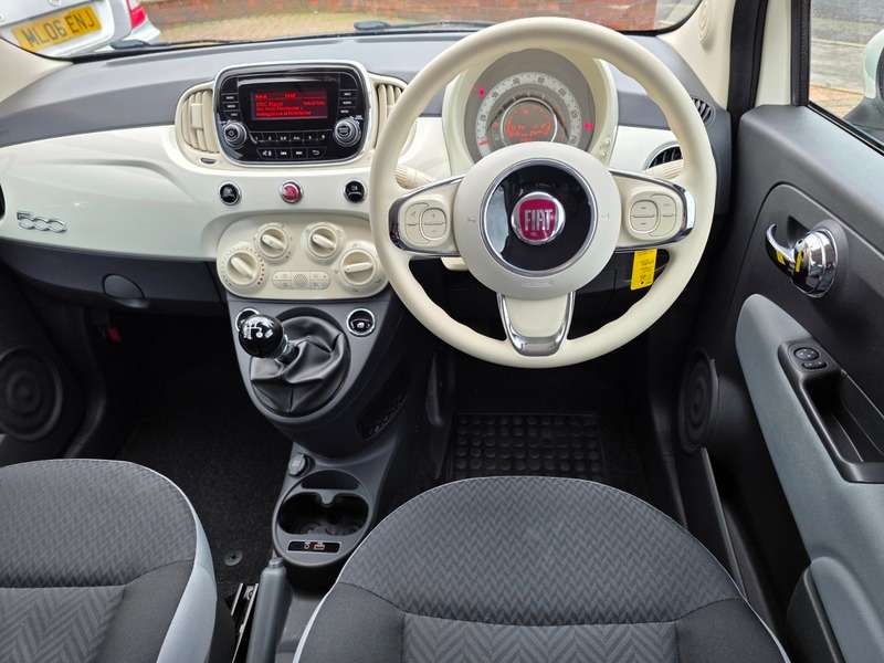 2017 FIAT 500 2017 FIAT 500