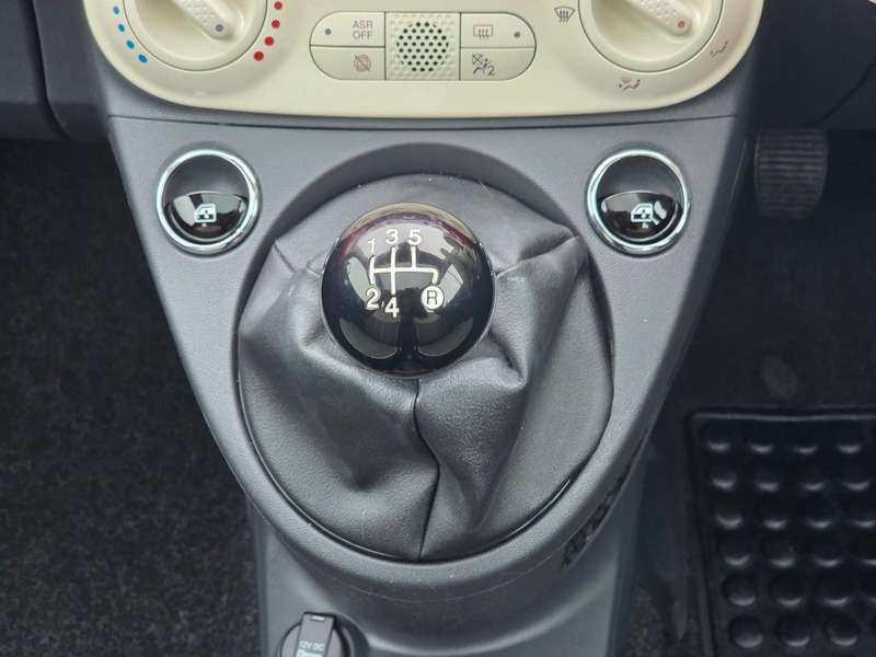 2017 FIAT 500 2017 FIAT 500