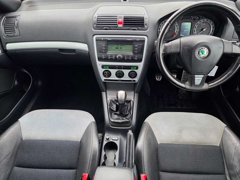 2009 SKODA OCTAVIA 2009 SKODA OCTAVIA