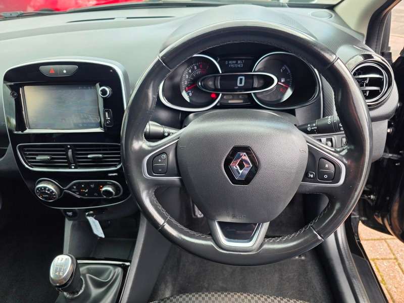 2018 RENAULT CLIO 2018 RENAULT CLIO