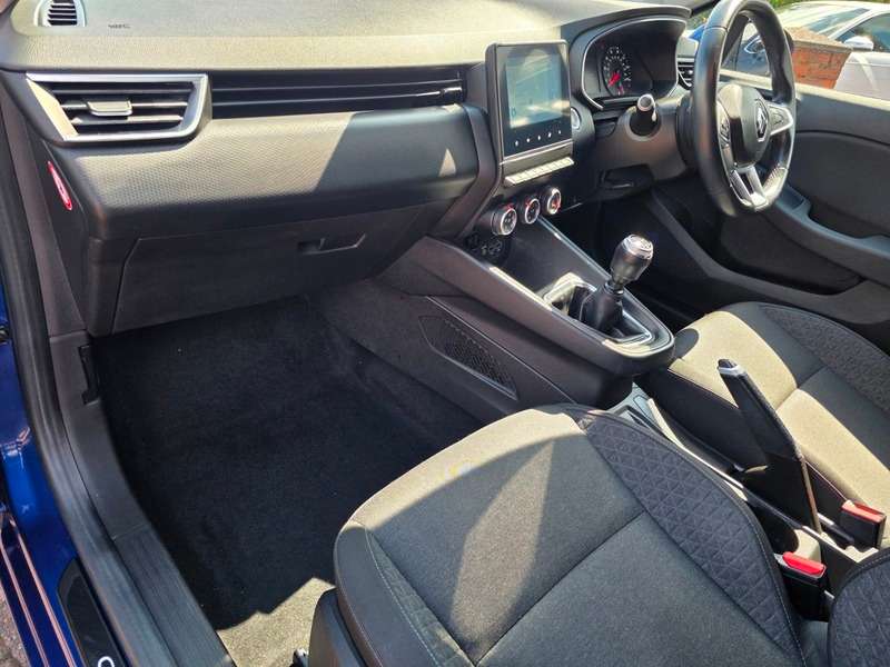 2020 RENAULT CLIO 2020 RENAULT CLIO