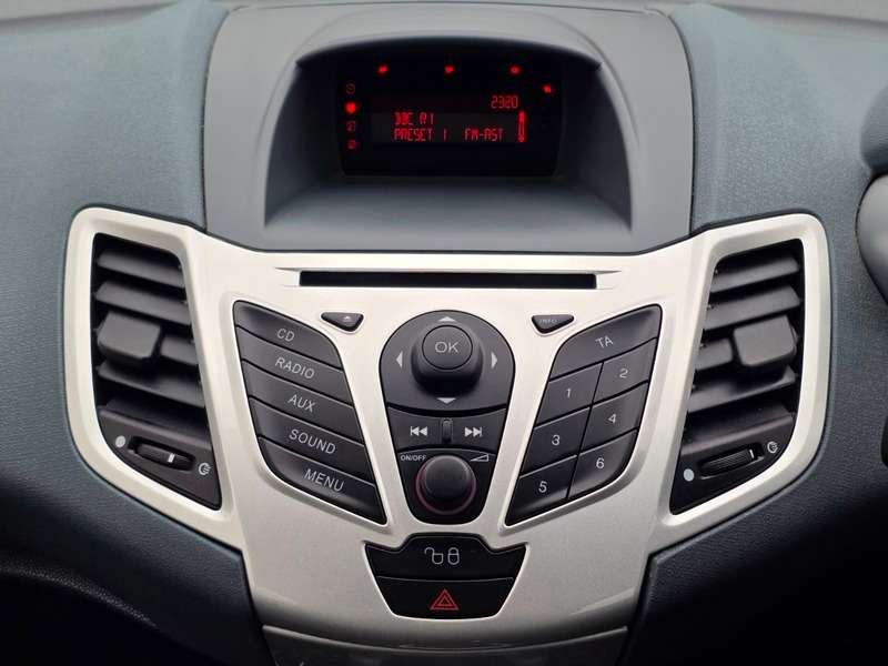 2009 FORD FIESTA 2009 FORD FIESTA