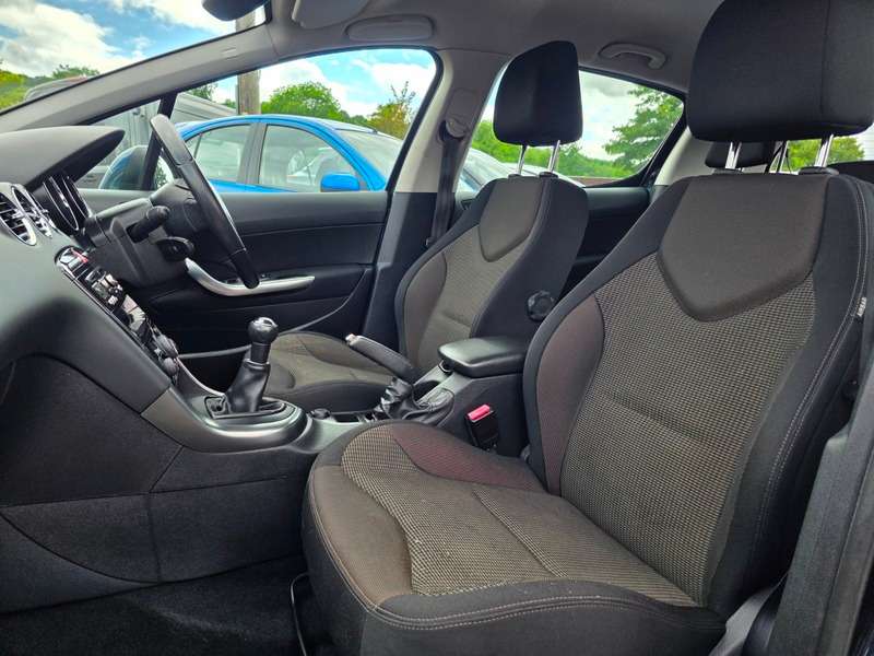 2013 PEUGEOT 308 2013 PEUGEOT 308