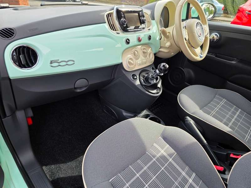 2017 FIAT 500 2017 FIAT 500