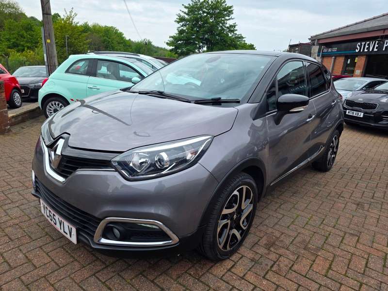 A 2015 RENAULT CAPTUR DYNAMIQUE S NAV DCI A 2015 RENAULT CAPTUR DYNAMIQUE S NAV DCI