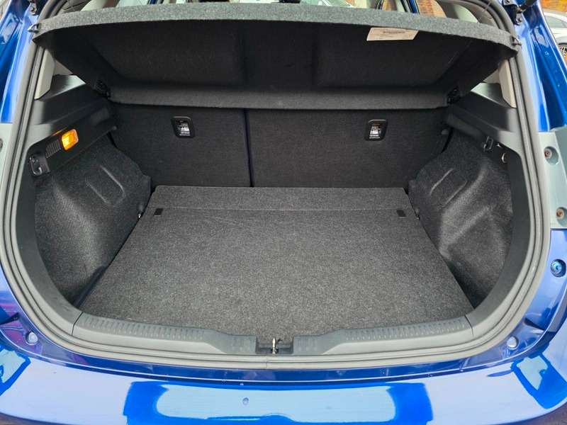 2018 TOYOTA AURIS 2018 TOYOTA AURIS