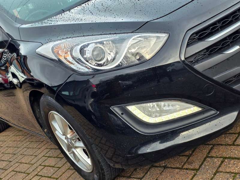 2015 HYUNDAI I30 2015 HYUNDAI I30