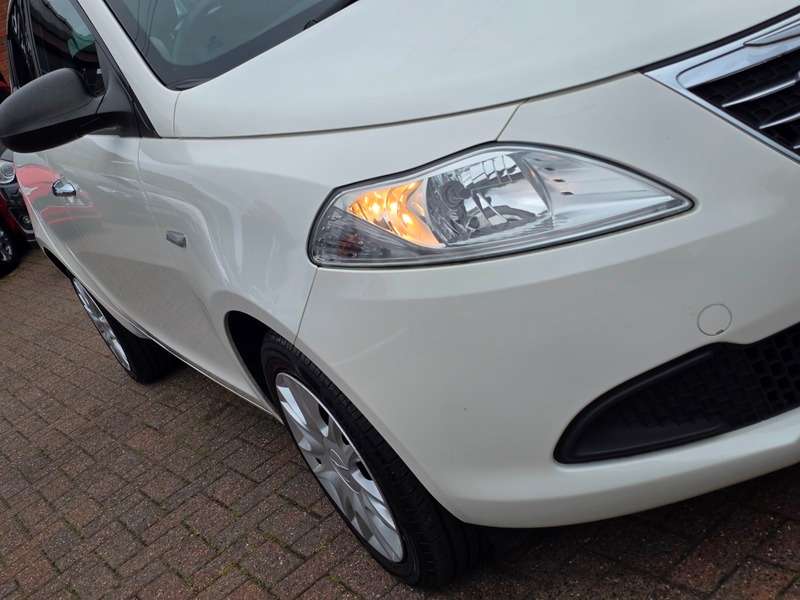 2014 CHRYSLER YPSILON 2014 CHRYSLER YPSILON