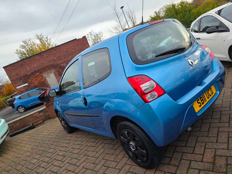 2011 RENAULT TWINGO 2011 RENAULT TWINGO