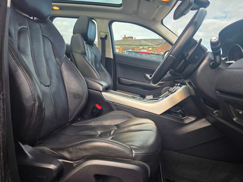 A 2013 LAND ROVER RANGE ROVER EVOQUE SD4 PURE TECH A 2013 LAND ROVER RANGE ROVER EVOQUE SD4 PURE TECH