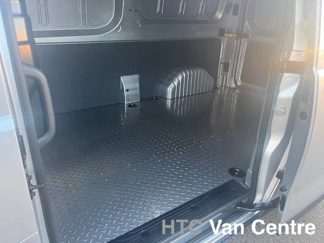 null MAXUS DELIVER 7 null MAXUS DELIVER 7